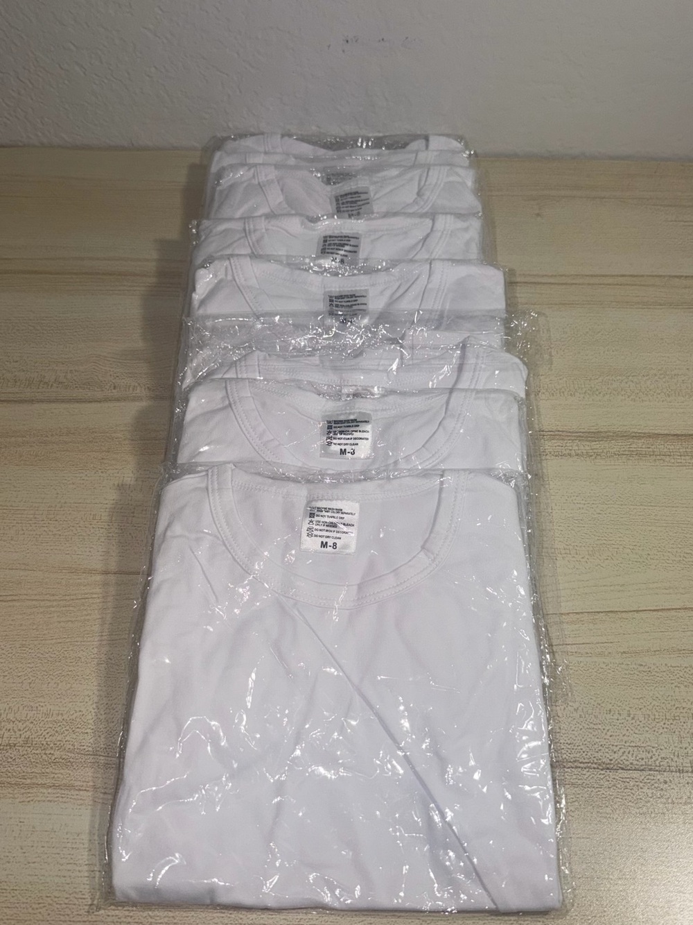 NWT Kids Pack of 8 White Basic T-Shirts Size M Youth 8